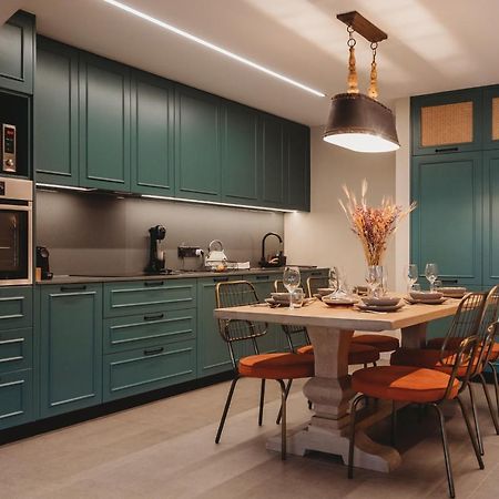 Andama Luxury Suites Πάνω Λεύκαρα Εξωτερικό φωτογραφία