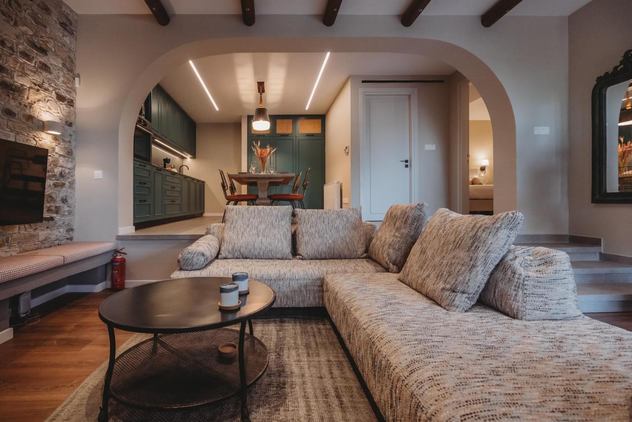 Andama Luxury Suites Πάνω Λεύκαρα Εξωτερικό φωτογραφία
